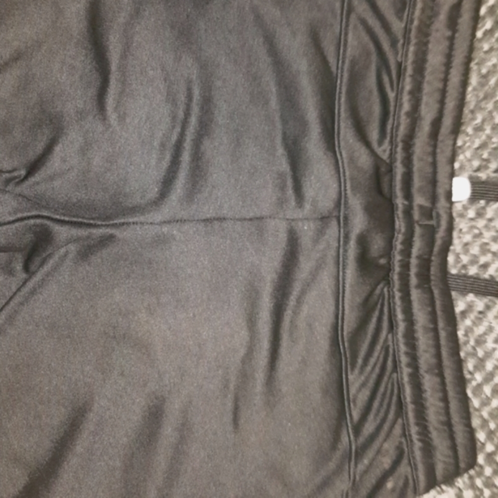 Adidas black pants - Picture 3 of 6